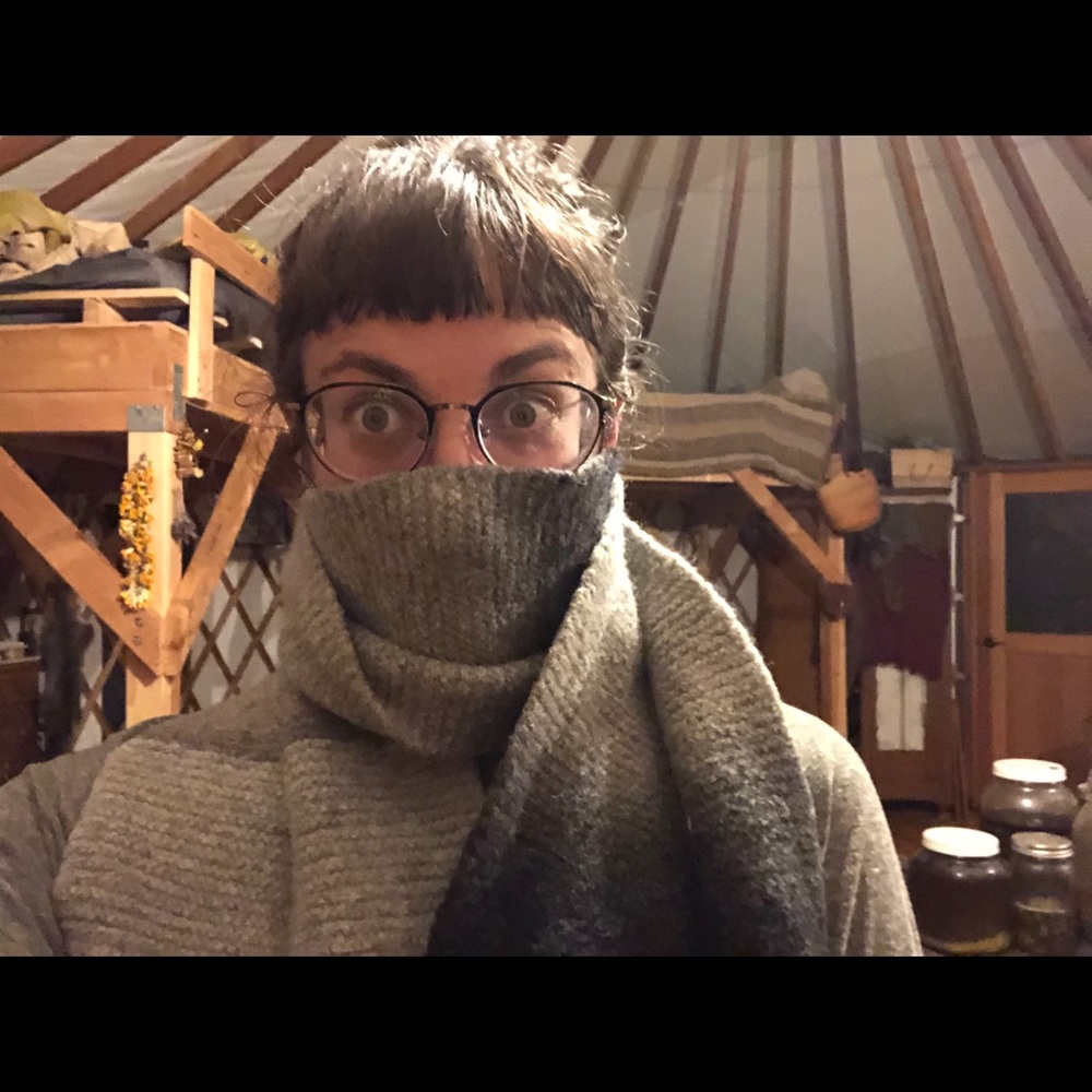 Meet your Posher, Carissa